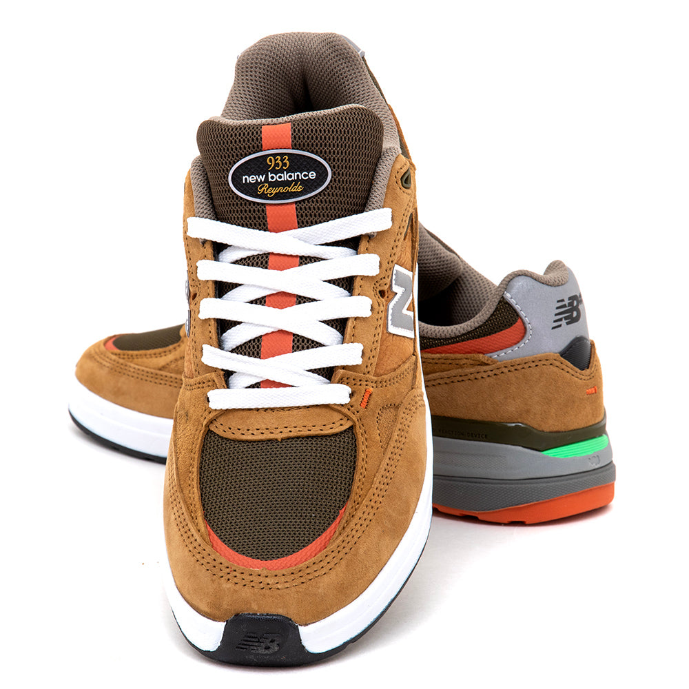 NM933 Andrew Reynolds (Brown / Grey)