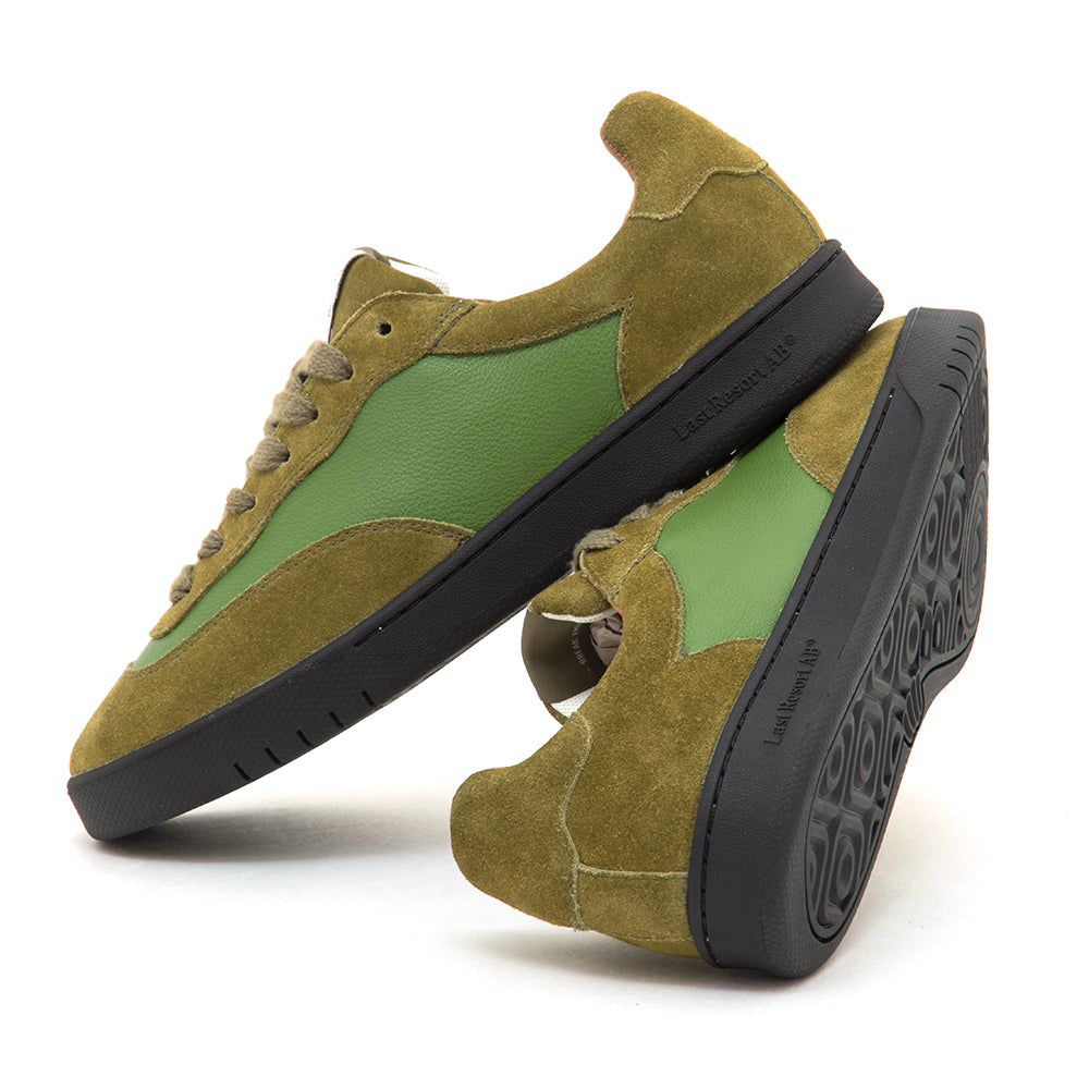 CM001 - Leather / Suede Lo (Cedar Green / Black)