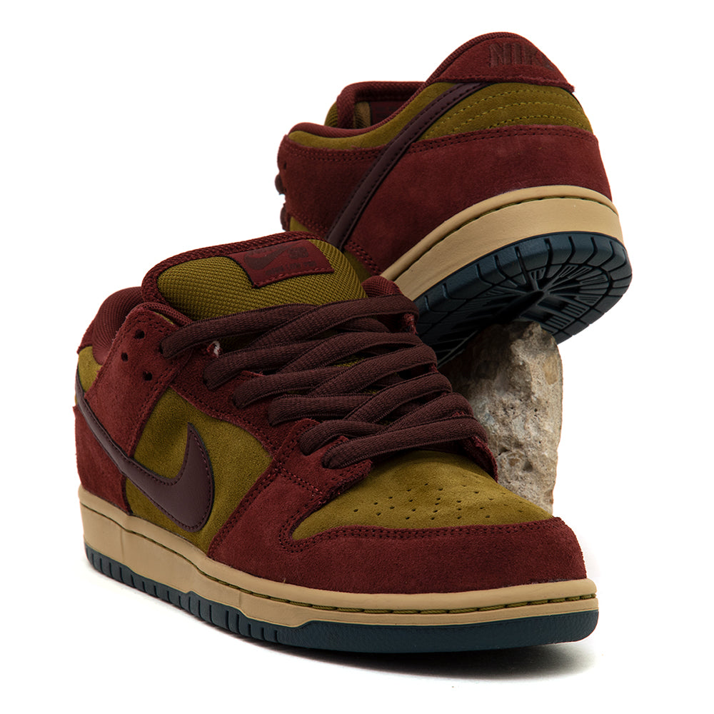 Dunk Low Pro ( Dark Team Red / Burgundy Crush-Olive Flak) (S)