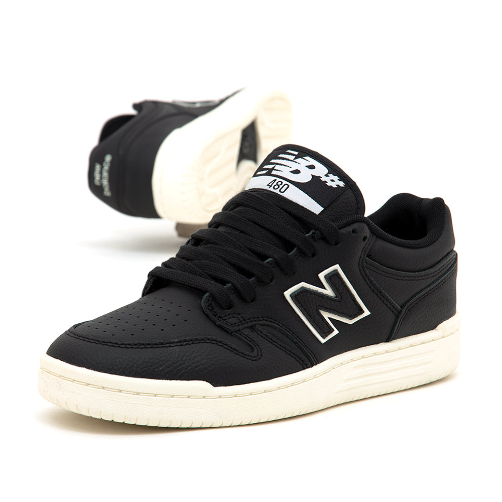 NM480 (Black / White)