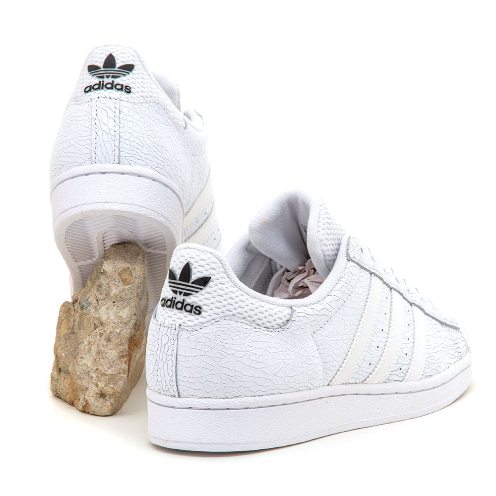 Superstar x Vitoria (Footwear White / Core Black / Footwear White) (S)