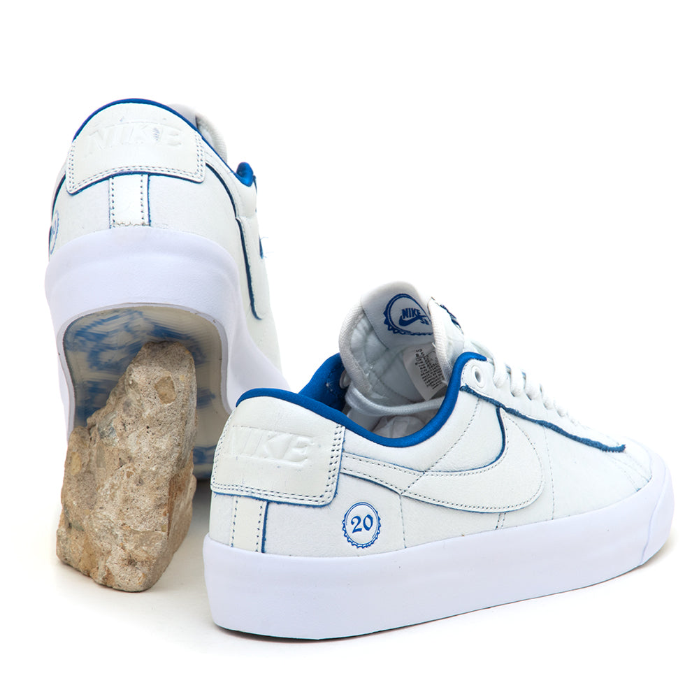 Blazer Low Pro GT PRM 20th (Summit White / Game Royal) (S)