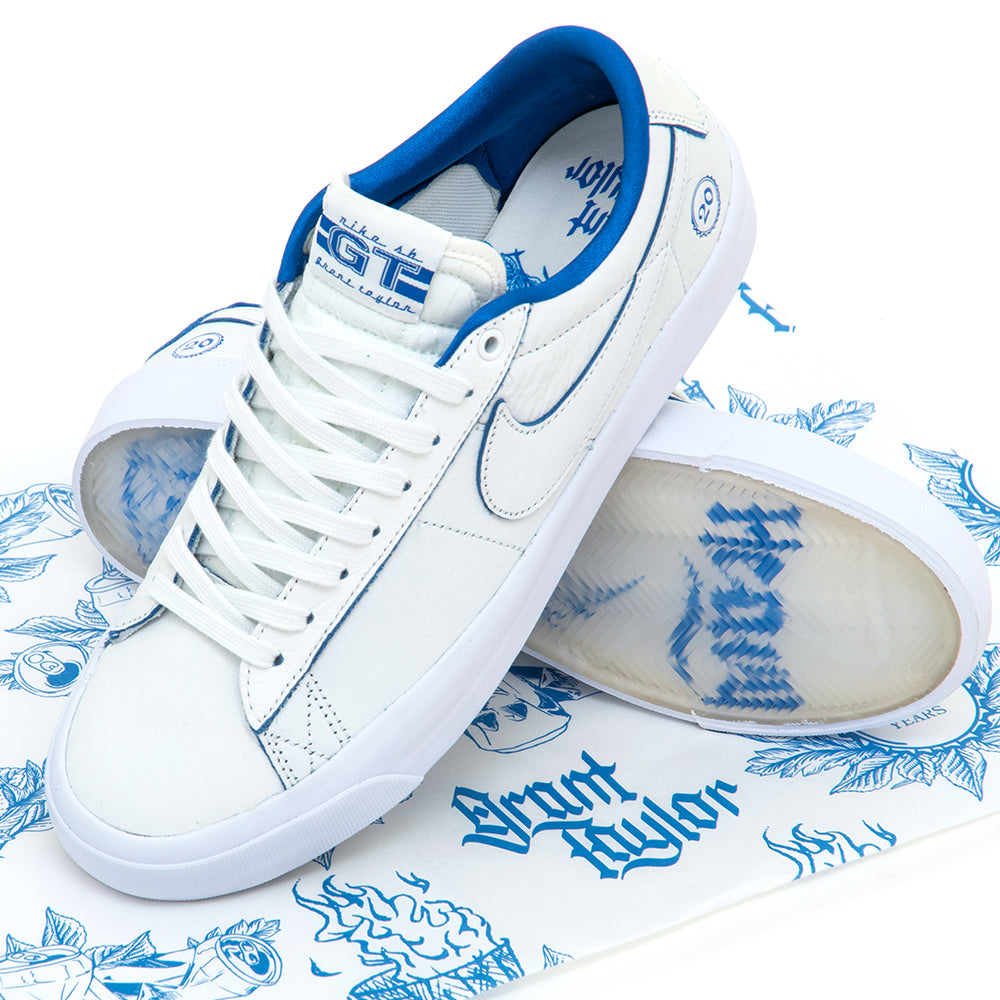 Blazer Low Pro GT PRM 20th (Summit White / Game Royal) (S)