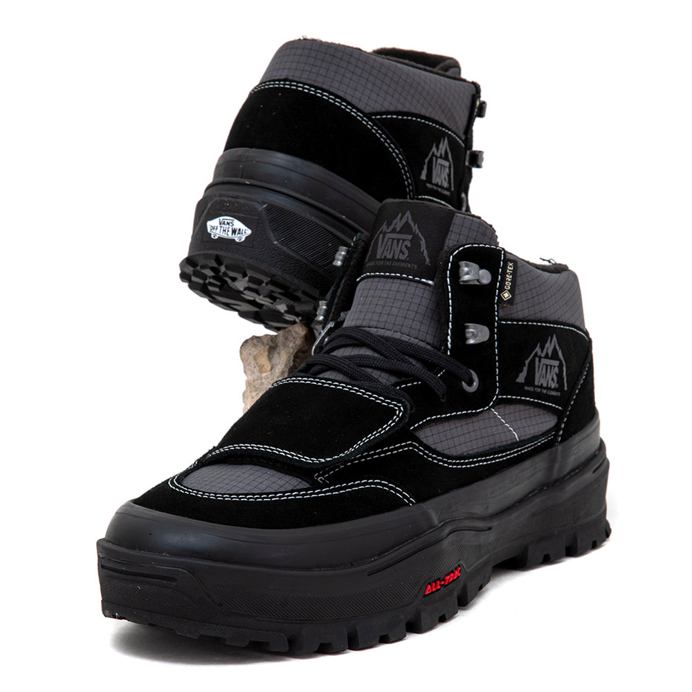 Mountain Mid GORE-TEX Insulated (Black / Black) VBU