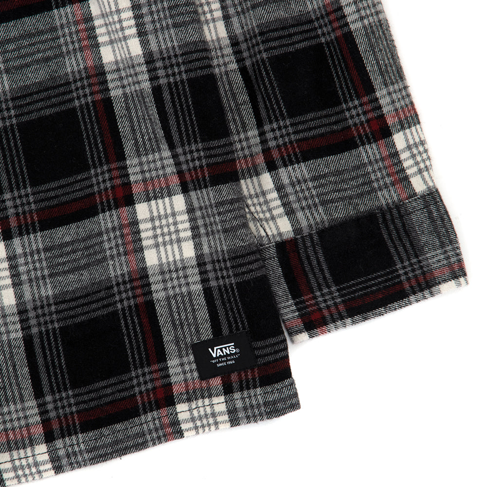Helleson L/S T-Shirt (Black / Antique White) VBU