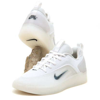 Zoom Nyjah 4 (White / Black - White - Black)