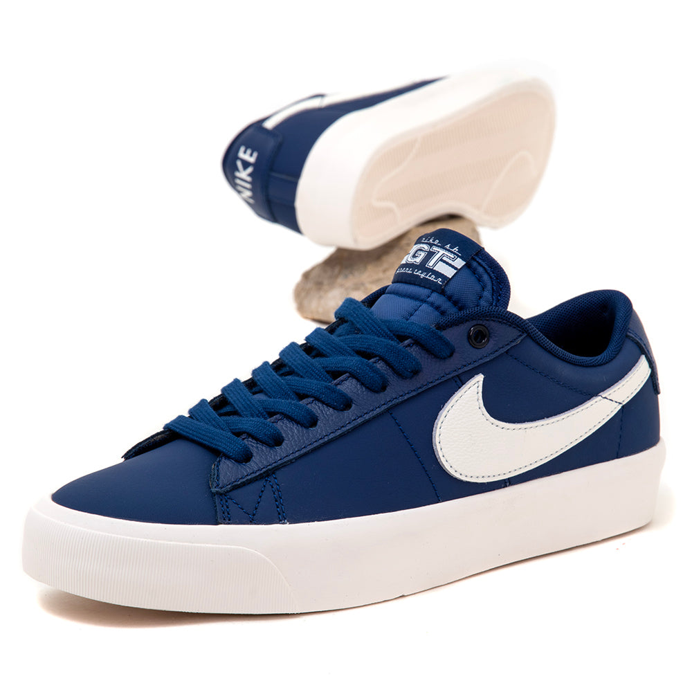 Blazer Low Pro GT (Blue Void / Sail - Blue Void)