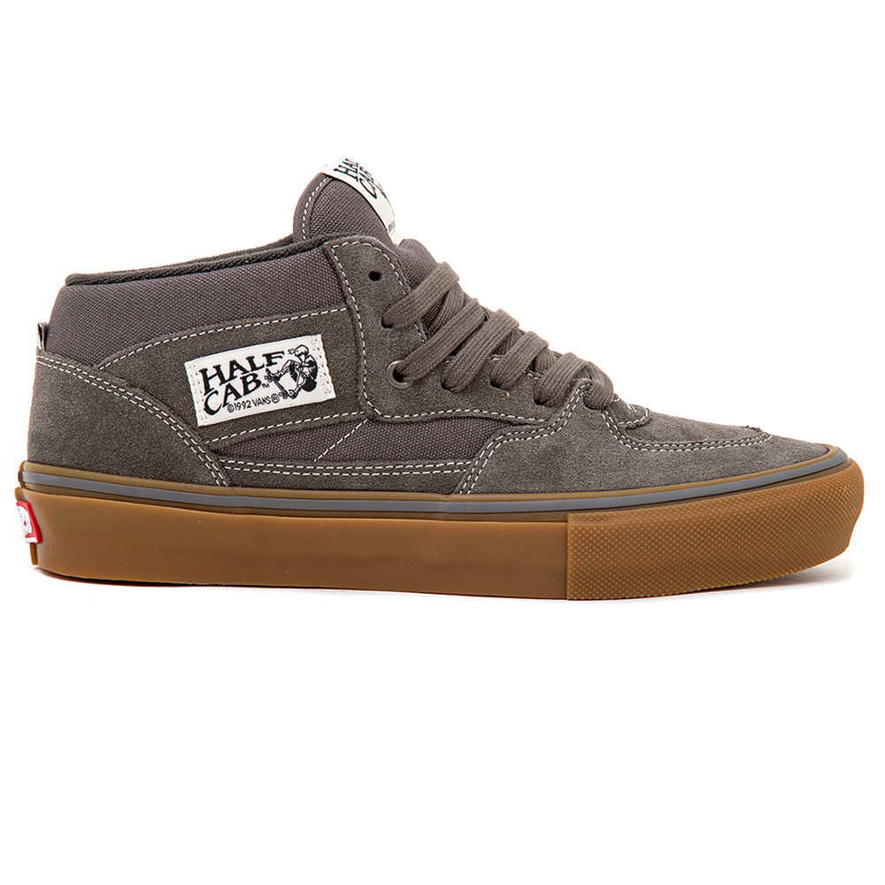 Skate Half Cab (Walnut / Gum)