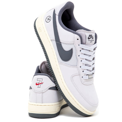 Air Force 1 Yuto (White / Iron Grey - White)