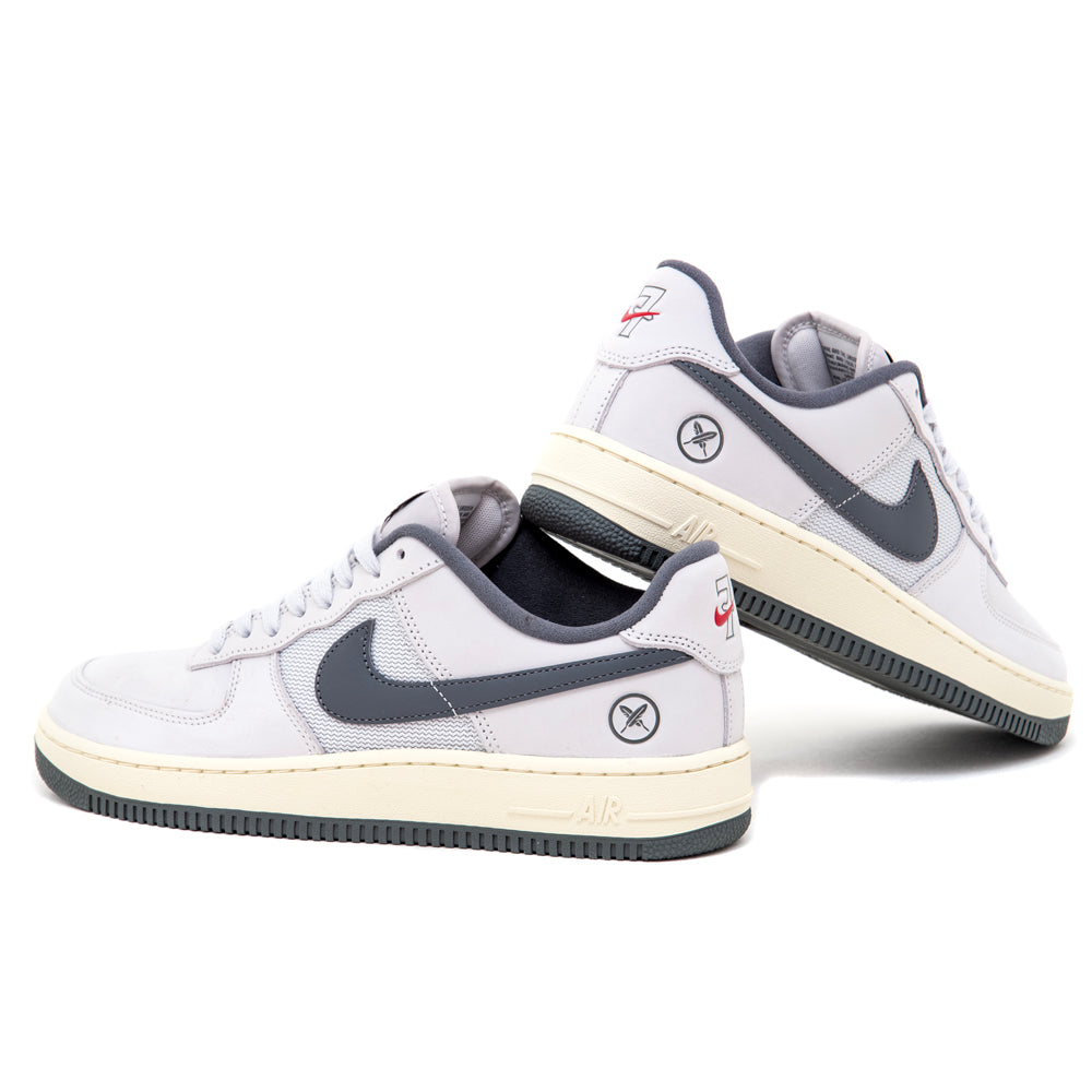 Air Force 1 Yuto (White / Iron Grey - White)