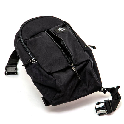 Warp Sling Bag (Black / Ripstop) VBU